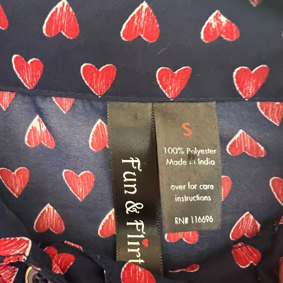 Fun & Flirt Button Down Blouse Size Small - Picture 5 of 13